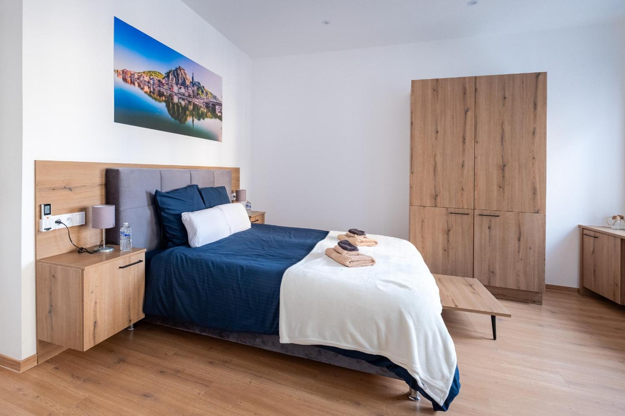 Nomad Apartments - Vue Collegiale Dinant Ruang foto